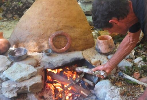 billet-couple-grottes-en-autonomie-animations-prehistoriques-et-evenement