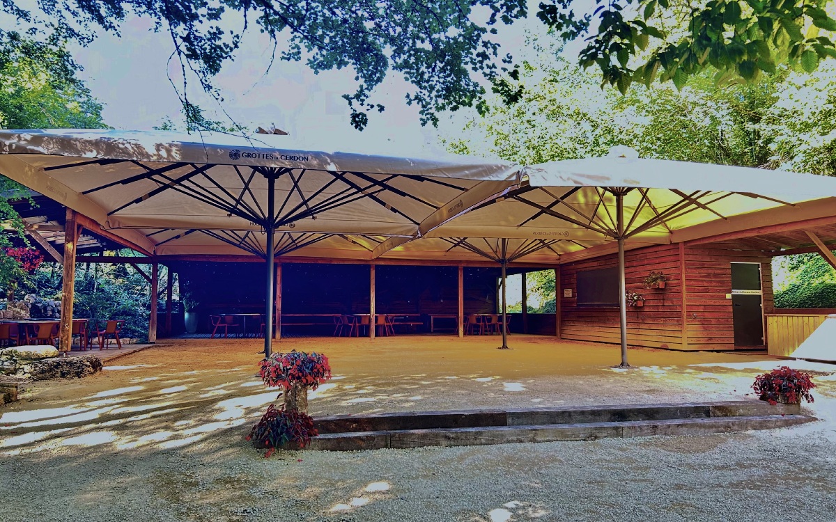 vue-parasol-espace-champe-tre-2