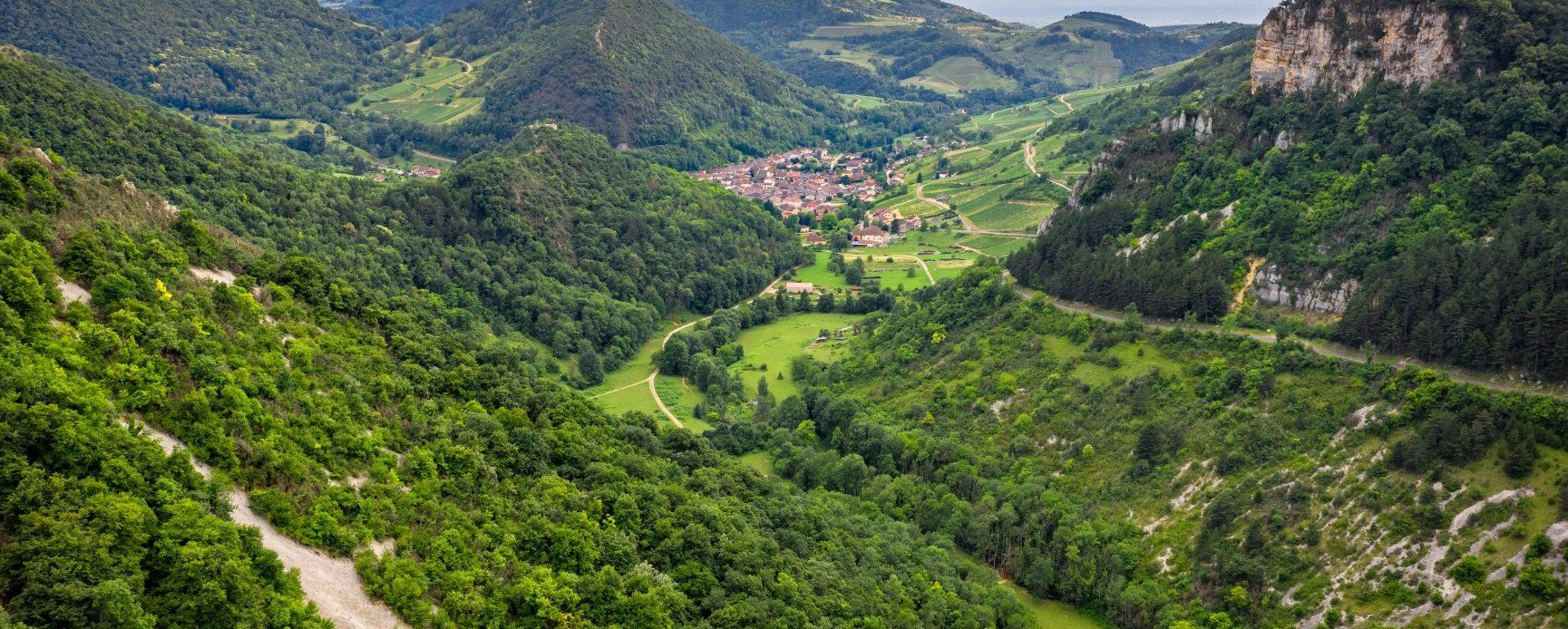 Vue depuis le belvédère des Grottes du Cerdon