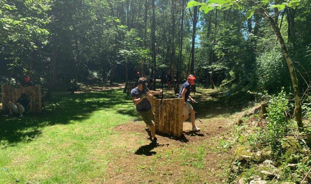 Arc Aïk Battle entre clans groupe grottes du cerdon