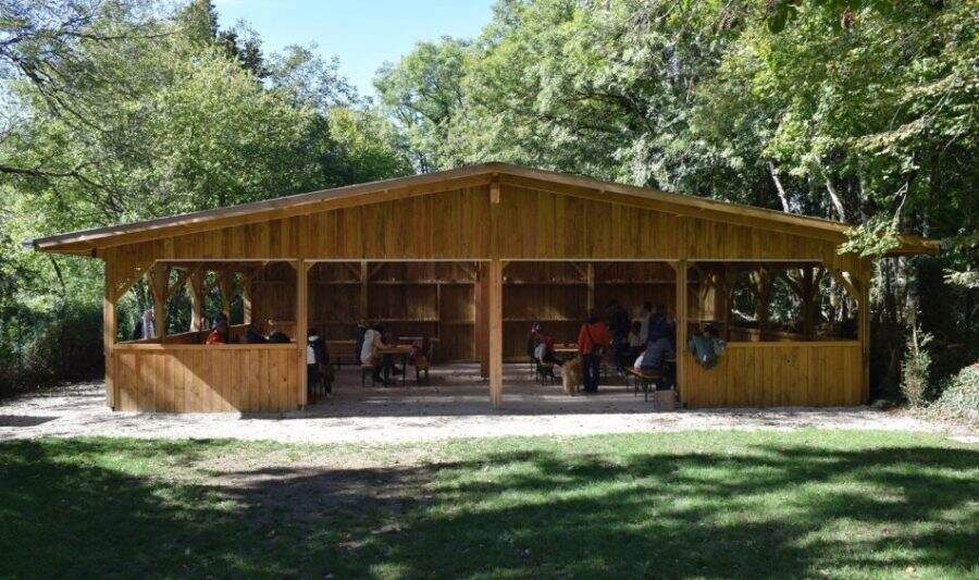 Refugio de cerámica en las Grottes du Cerdon.
