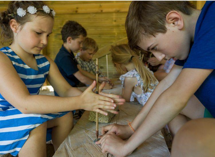actividad de adorno prehistórico grottes du cerdon