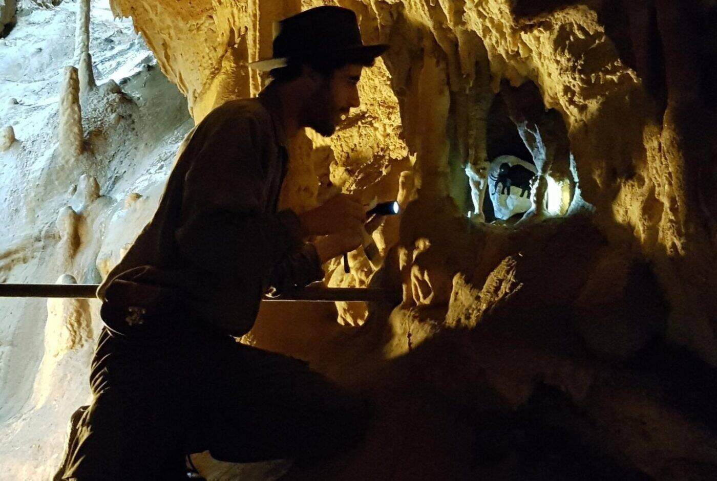 Conte pour enfants aux Grottes du Cerdon