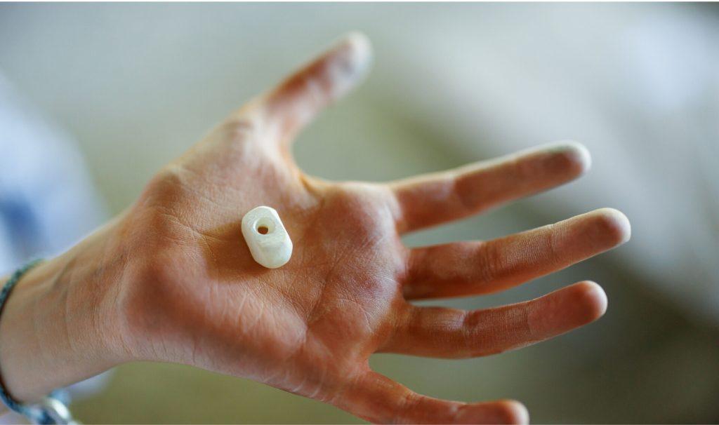 Joyeria prehistorica en las Grottes du Cerdon