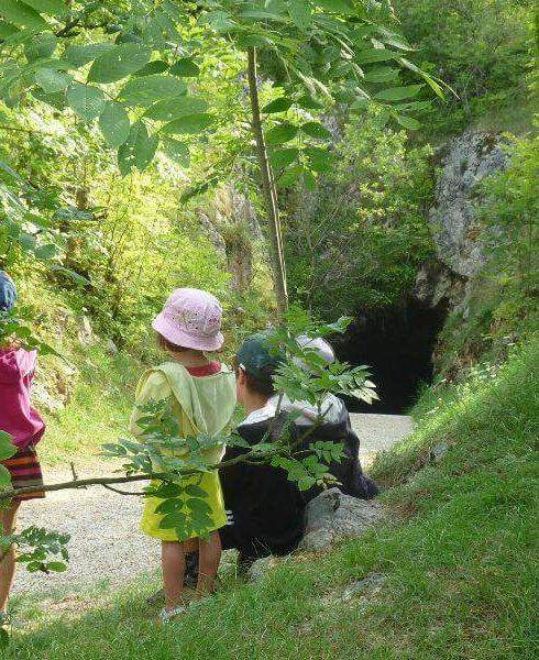 Una visita para niños con sus padres