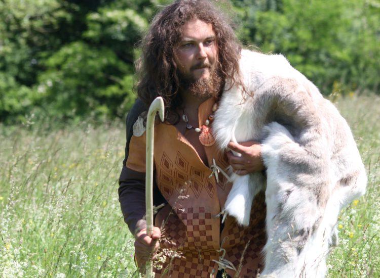 Chasseurs prehistoriques évènement grottes du cerdon