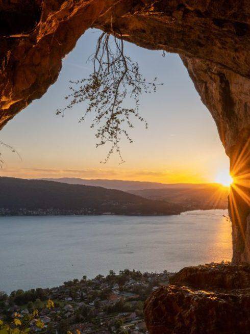 Grotte près d&rsquo;Annecy en Haute Savoie et Savoie