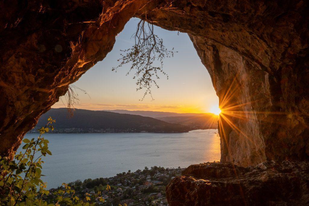 Grotte près d&rsquo;Annecy en Haute Savoie et Savoie