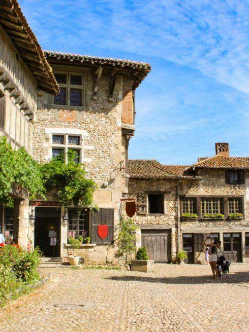 Pérouges cité médiévale